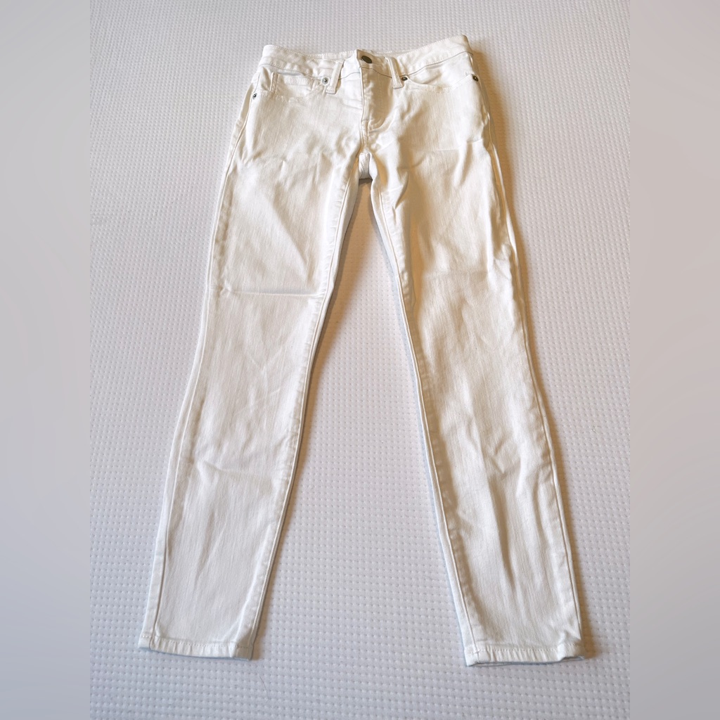Lucky Brand Low Rise Skinny Jean